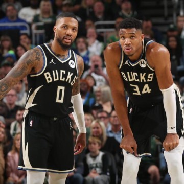 查出血栓一个月后火线复出 利拉德气喘吁吁难救主